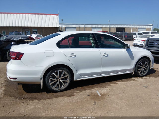 45687129 :رقم المزاد ، 3VWDB7AJ3HM257123 vin ، 2017 Volkswagen Jetta 1.4t Se مزاد بيع