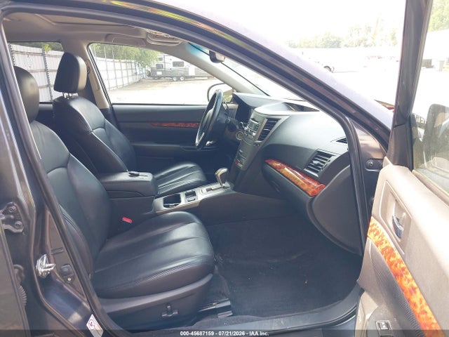 Продаж на аукціоні авто 2011 Subaru Outback 2.5i Limited, vin: 4S4BRBKC5B3353302, номер лоту: 45687159