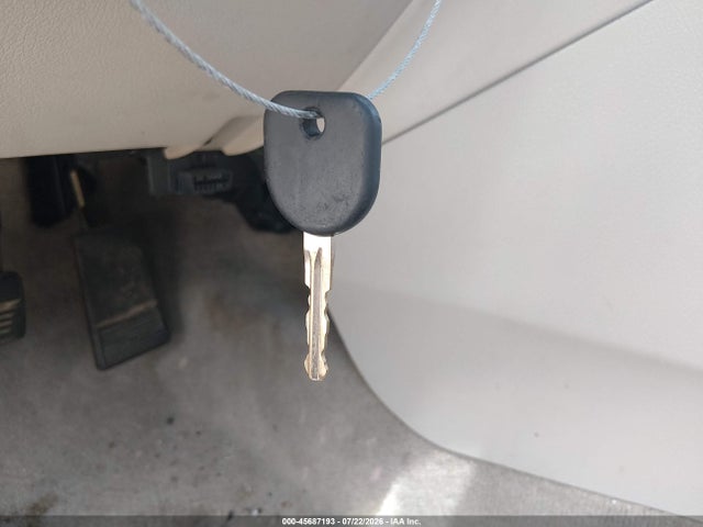 Продажа на аукционе авто 2008 Buick Lacrosse Cx, vin: 2G4WC582781170694, номер лота: 45687193