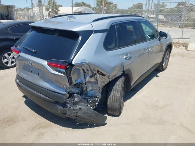 Toyota Rav4 Xle 2025 2T3W1RFV4SW427517 Image 4