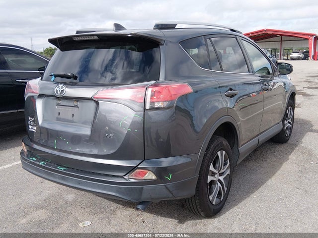 Toyota RAV4 LE 2016 JTMZFREV6GD090546 Image 4
