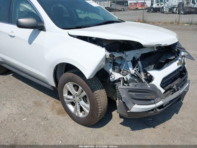 Chevrolet EQUINOX LS 2017 2GNALBEK8H1602430 Image 18