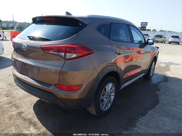 Hyundai Tucson Se Plus 2017 KM8J33A40HU411204 Image 4