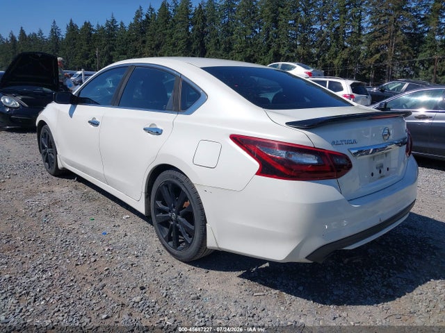 1N4AL3AP7HC181042 Nissan Altima 2.5 Sr