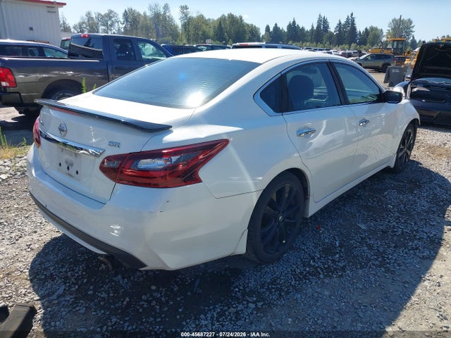 1N4AL3AP7HC181042 Nissan Altima 2.5 Sr