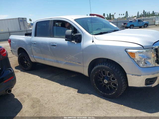 1N6AA1EJXJN500242 Nissan TITAN SV