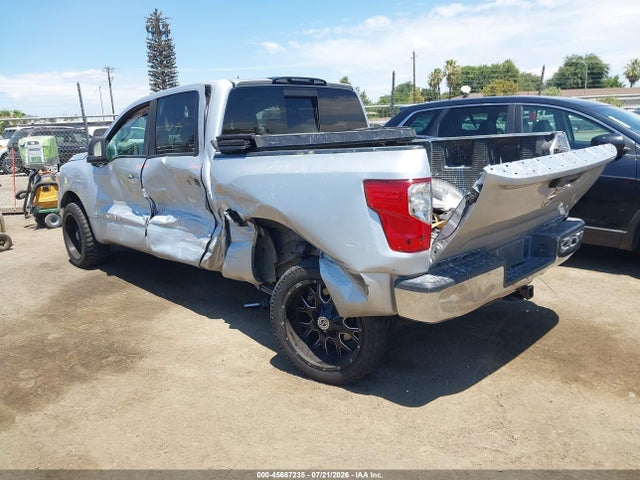 1N6AA1EJXJN500242 Nissan TITAN SV