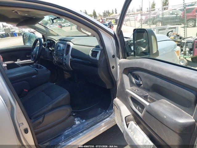 1N6AA1EJXJN500242 Nissan TITAN SV