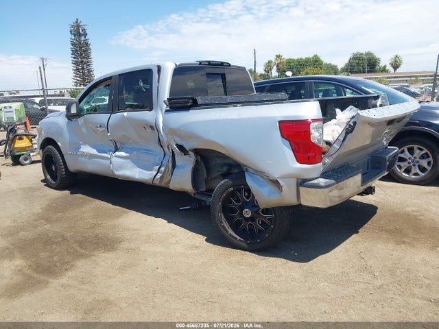 1N6AA1EJXJN500242 Nissan TITAN SV