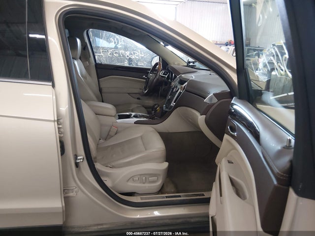 45687237 :رقم المزاد ، 3GYFNEEY8BS524929 vin ، 2011 Cadillac Srx Performance Collection مزاد بيع