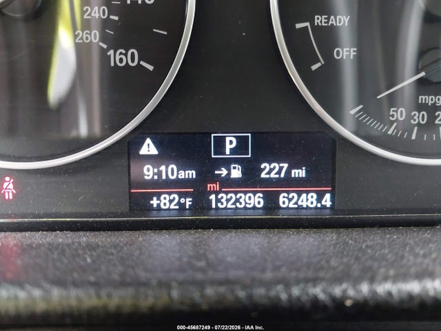 45687249 :رقم المزاد ، WBA8E5G57GNT93038 vin ، 2016 Bmw 320i Xdrive مزاد بيع