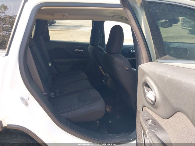 Aukcja sprzedaży 2015 Jeep Cherokee Latitude, vin: 1C4PJMCB5FW679365, numer aukcji: 45687257