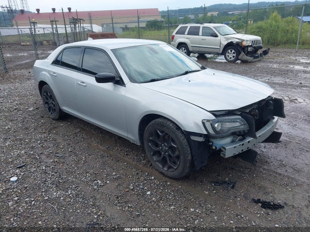 45687285 :رقم المزاد ، 2C3CCARG5KH566491 vin ، 2019 Chrysler 300 Touring مزاد بيع