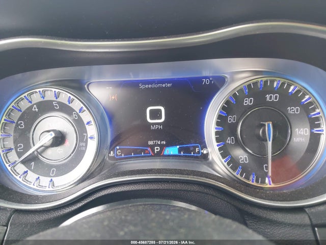 Продажа на аукционе авто 2019 Chrysler 300 Touring, vin: 2C3CCARG5KH566491, номер лота: 45687285