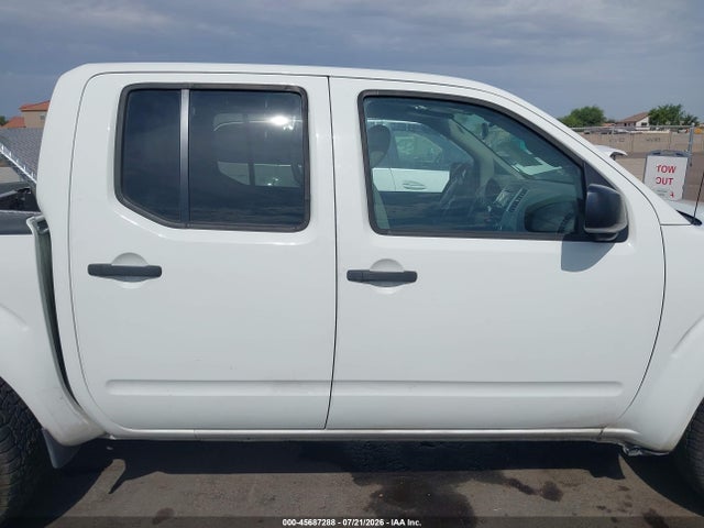 1N6AD0ER0JN748247 Nissan Frontier Sv