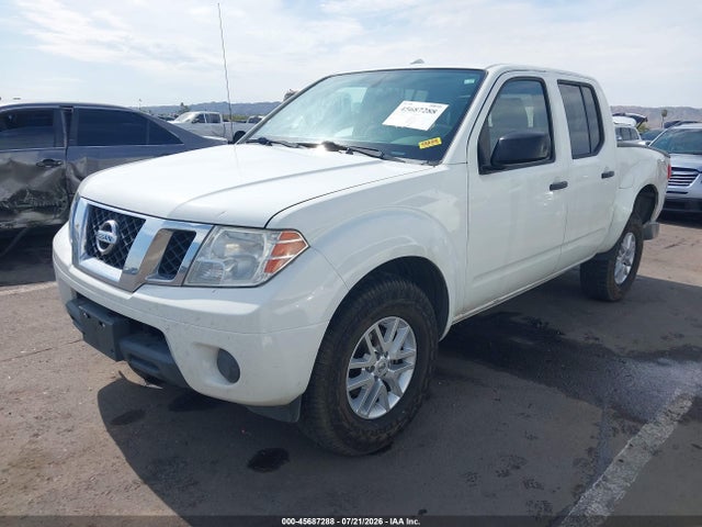 1N6AD0ER0JN748247 Nissan Frontier Sv