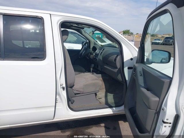 1N6AD0ER0JN748247 Nissan Frontier Sv