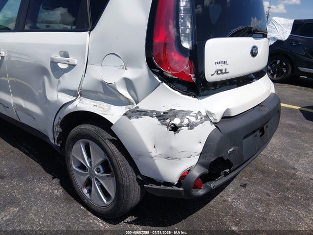 Продажа на аукционе авто 2016 Kia Soul, vin: KNDJN2A27G7277103, номер лота: 45687298