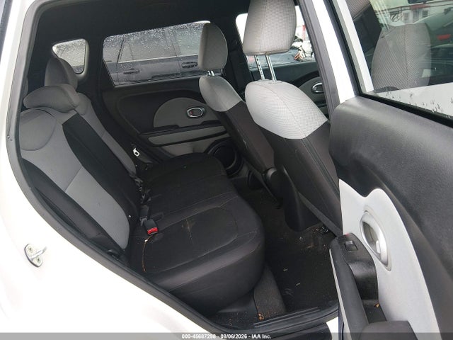 Продажа на аукционе авто 2016 Kia Soul, vin: KNDJN2A27G7277103, номер лота: 45687298