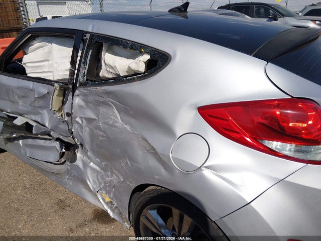 2016 Hyundai Veloster მანქანა იყიდება აუქციონზე, vin: KMHTC6AD4GU289455, აუქციონის ნომერი: 45687309
