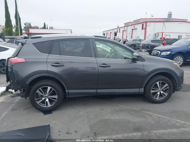 Toyota Rav4 Xle 2016 JTMWFREV3GJ094753 Image 16