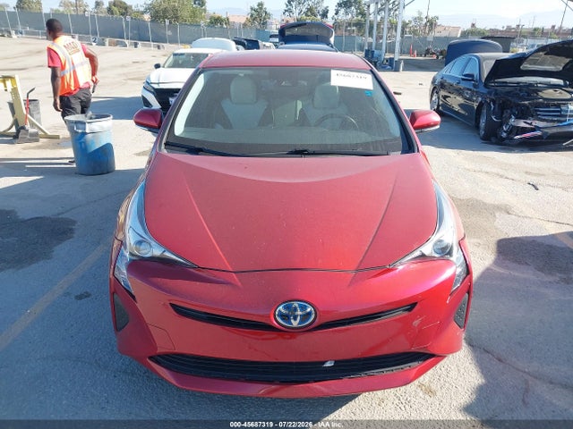 JTDKARFU7G3521052 Toyota Prius Three Touring