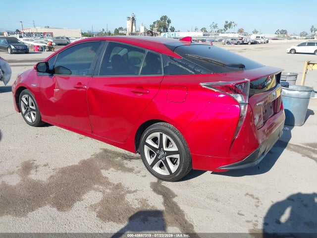 JTDKARFU7G3521052 Toyota Prius Three Touring