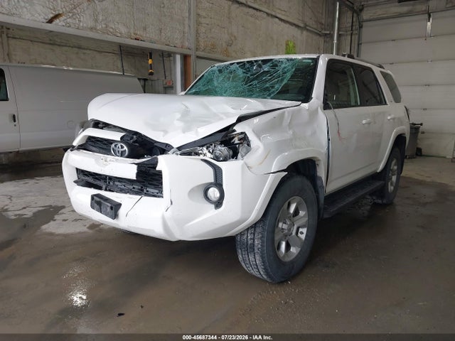 Продаж на аукціоні авто 2019 Toyota 4runner Sr5, vin: JTEBU5JR5K5680132, номер лоту: 45687344
