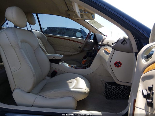 2004 Mercedes-benz Clk 500 მანქანა იყიდება აუქციონზე, vin: WDBTK75G34T007422, აუქციონის ნომერი: 45687345
