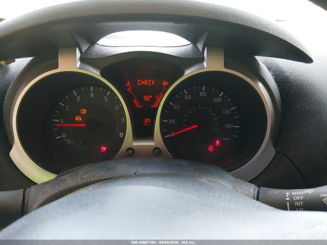 JN8AF5MR8ET360247 Nissan Juke Sv