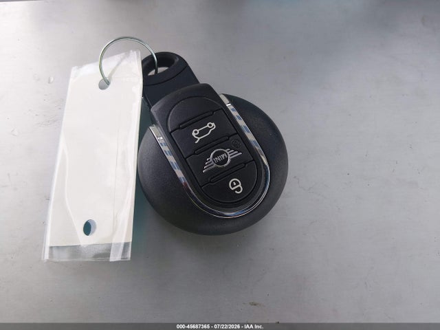 Продаж на аукціоні авто 2020 Mini Clubman Cooper S, vin: WMWXJ1C01L2L51163, номер лоту: 45687365