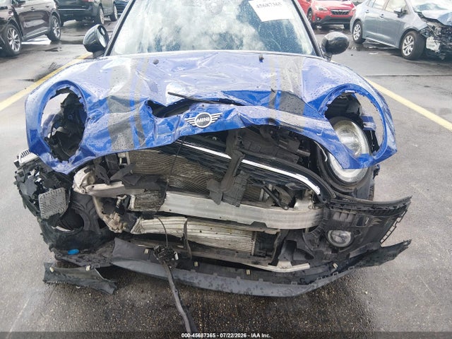 Продаж на аукціоні авто 2020 Mini Clubman Cooper S, vin: WMWXJ1C01L2L51163, номер лоту: 45687365