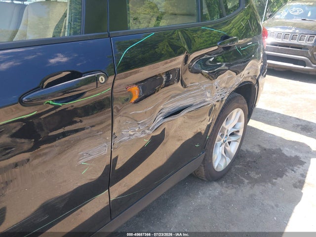 45687366 :رقم المزاد ، WBAVL1C58FVY28218 vin ، 2015 Bmw X1 Xdrive28i مزاد بيع