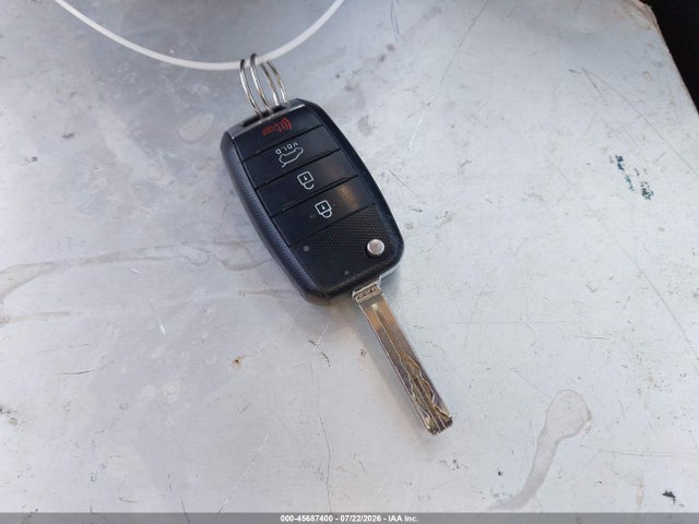 KNDJP3A53H7477844 KIA SOUL +