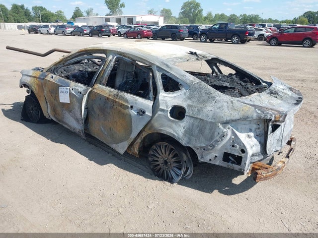 Продажа на аукционе авто 2016 Ford Fusion Hybrid S, vin: 3FA6P0UU6GR381629, номер лота: 45687424