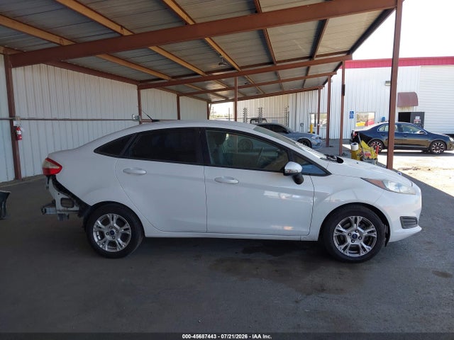 3FADP4BJ9FM146290 Ford FIESTA SE