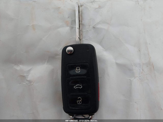 Продажа на аукционе авто 2011 Volkswagen Jetta 2.0l S, vin: 3VW2K7AJ8BM019329, номер лота: 45687445