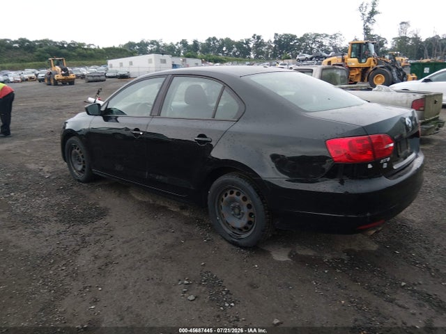 Продажа на аукционе авто 2011 Volkswagen Jetta 2.0l S, vin: 3VW2K7AJ8BM019329, номер лота: 45687445