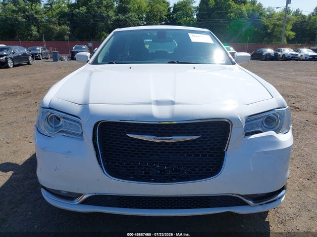 45687465 :رقم المزاد ، 2C3CCAAG2GH308139 vin ، 2016 Chrysler 300 Anniversary Edition مزاد بيع