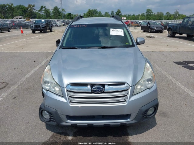 45687491 :رقم المزاد ، 4S4BRCCC8D3204728 vin ، 2013 Subaru Outback 2.5i Premium مزاد بيع