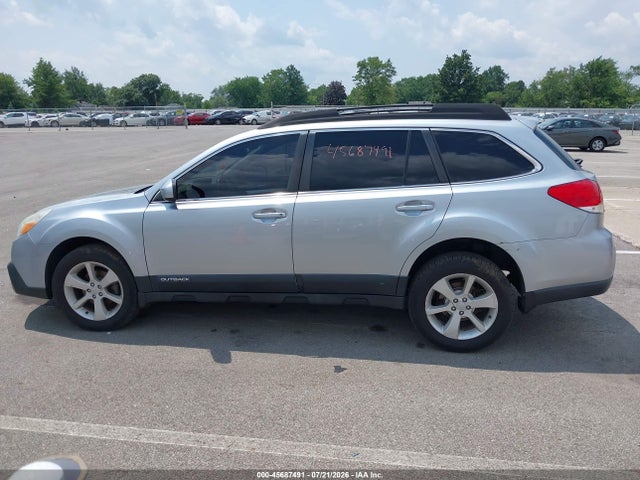 45687491 :رقم المزاد ، 4S4BRCCC8D3204728 vin ، 2013 Subaru Outback 2.5i Premium مزاد بيع