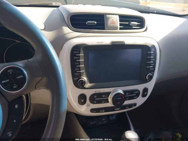 KIA SOUL EV 2016 KNDJP3AE0G7005146 Image 18