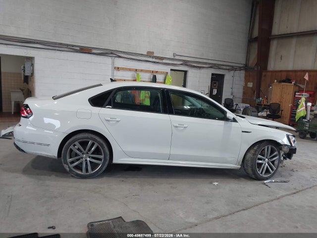 45687499 :رقم المزاد ، 1VWAA7A3XJC004086 vin ، 2018 Volkswagen Passat 2.0t R-line/2.0t S مزاد بيع