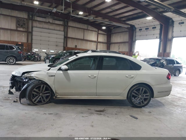 45687499 :رقم المزاد ، 1VWAA7A3XJC004086 vin ، 2018 Volkswagen Passat 2.0t R-line/2.0t S مزاد بيع