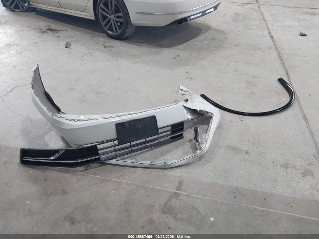 45687499 :رقم المزاد ، 1VWAA7A3XJC004086 vin ، 2018 Volkswagen Passat 2.0t R-line/2.0t S مزاد بيع