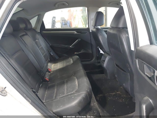 45687499 :رقم المزاد ، 1VWAA7A3XJC004086 vin ، 2018 Volkswagen Passat 2.0t R-line/2.0t S مزاد بيع