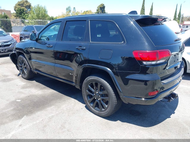 1C4RJFAG6HC886385 Jeep Grand Cherokee Altitude