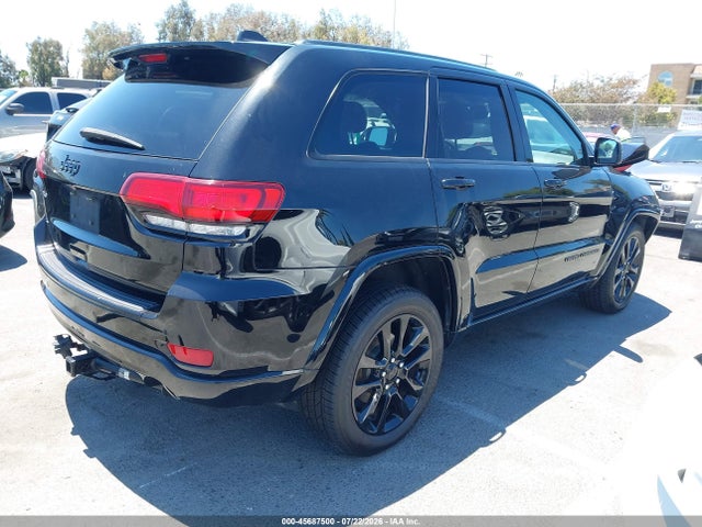 1C4RJFAG6HC886385 Jeep Grand Cherokee Altitude