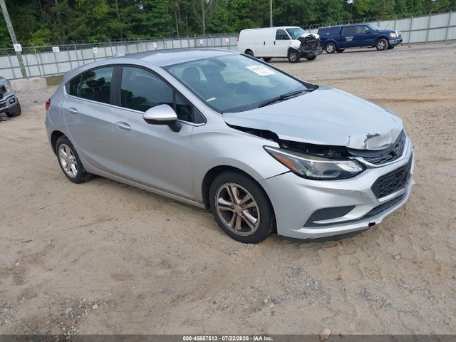 45687513 :رقم المزاد ، 3G1BE6SM3JS593465 vin ، 2018 Chevrolet Cruze Lt Auto مزاد بيع