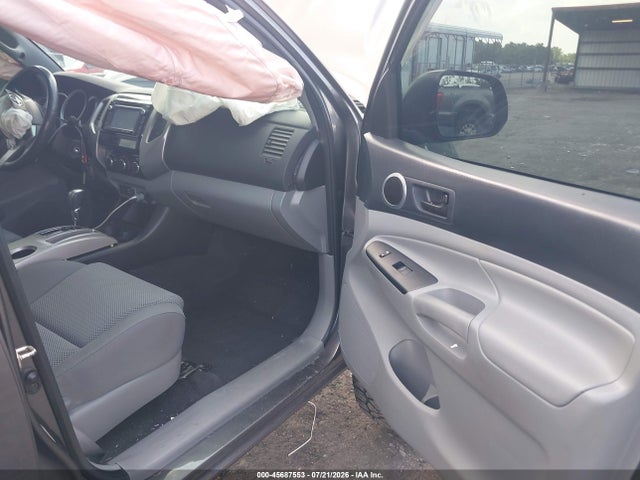 2015 Toyota Tacoma Prerunner V6 მანქანა იყიდება აუქციონზე, vin: 5TFJU4GNXFX089917, აუქციონის ნომერი: 45687553